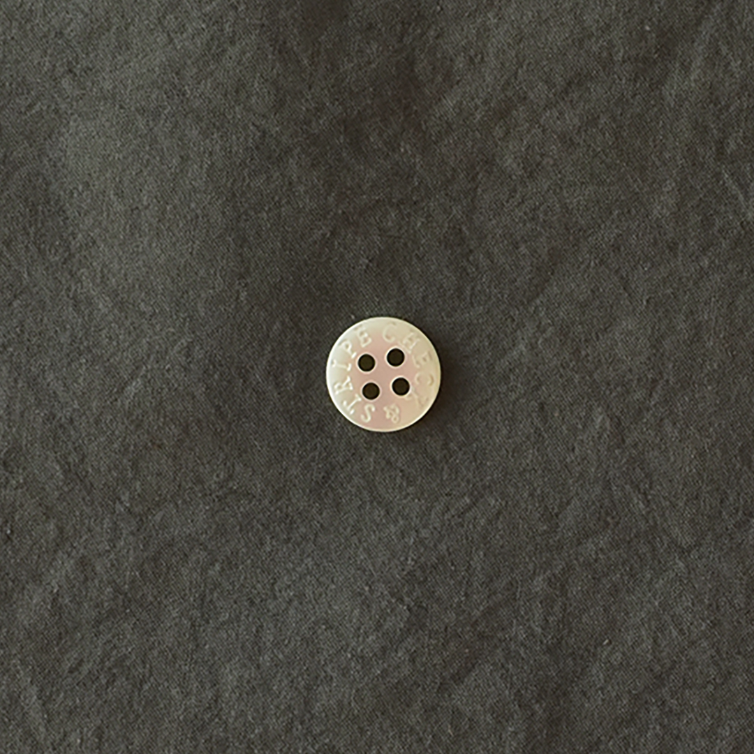 ワッシャー加工のコットンタイプライター　ダークグレー