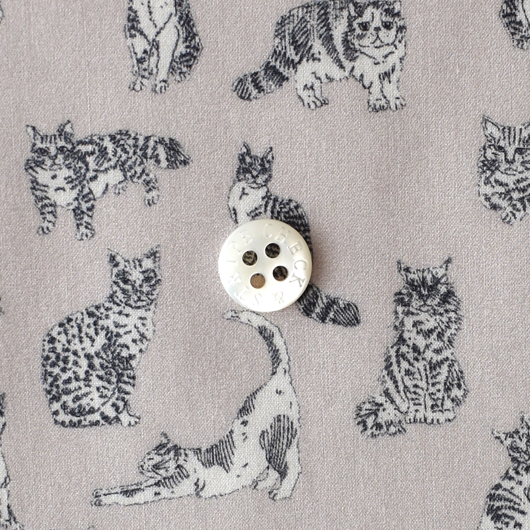 リバティプリントラミネート　Meow-petit ◎J24F(マッシュルーム)