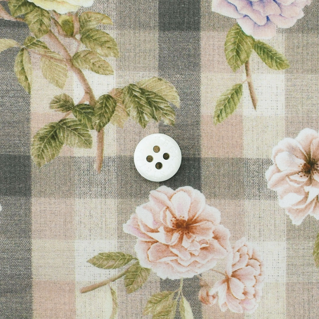 リバティプリント　Scented Garden YE(ベージュ系)