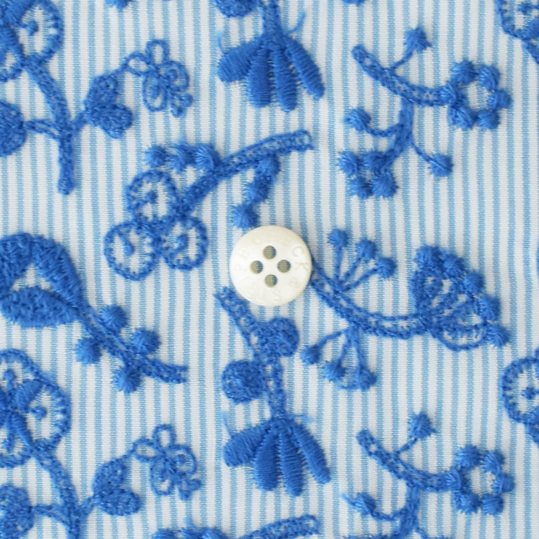 field of flower　stripe light blue