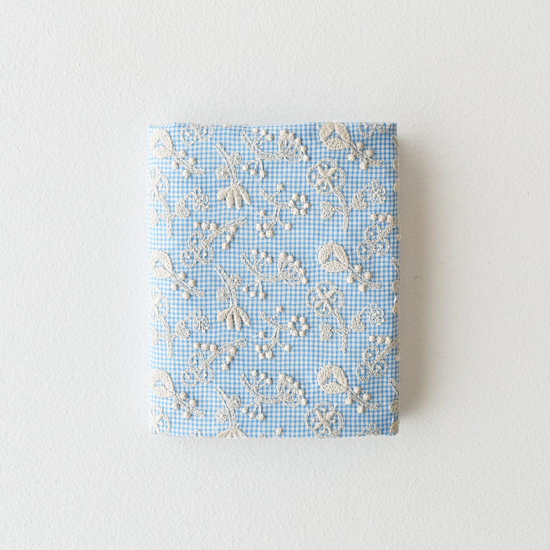field of flower カットクロス　check light blue