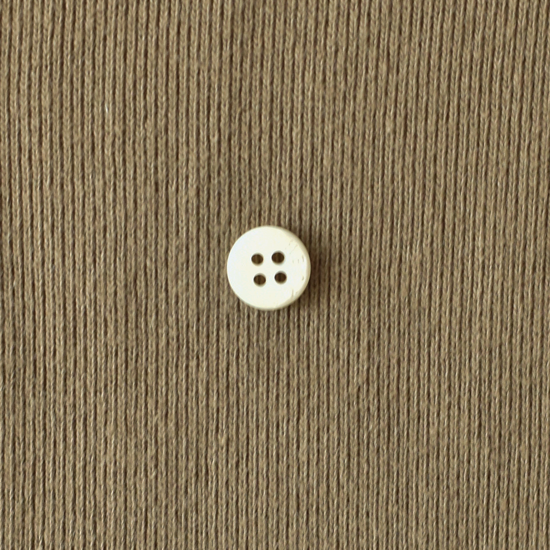 ほどよい厚みのコットンリブニット　カーキブラウン