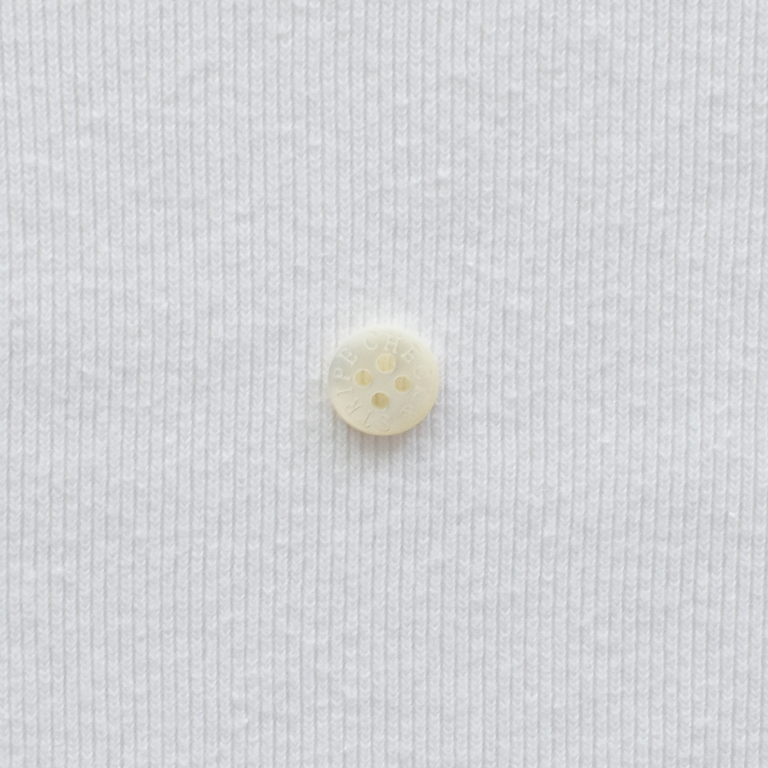 ほどよい厚みのコットンリブニット　ホワイト