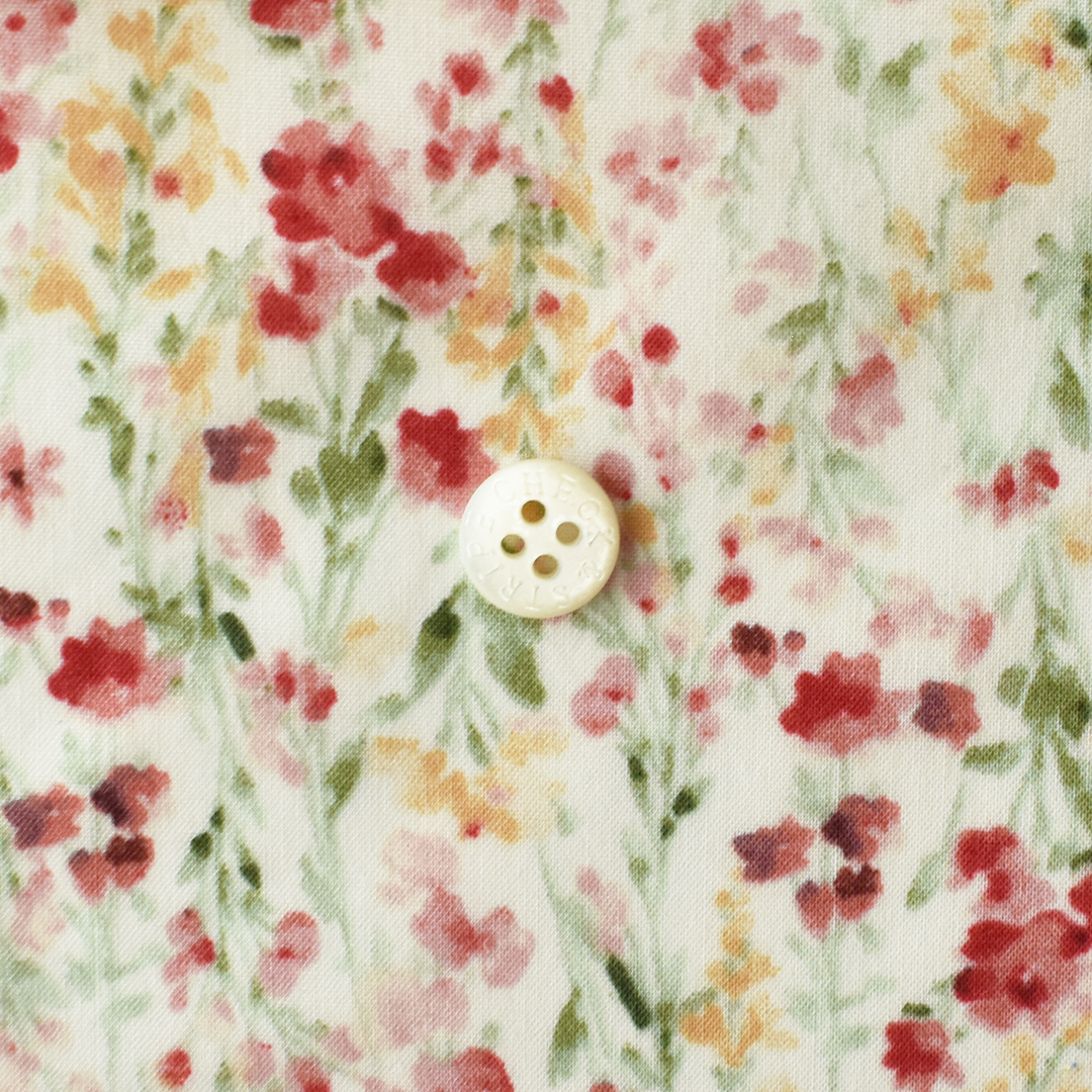 コットンローン水彩小花柄プリント 　オフホワイト×ピンク系