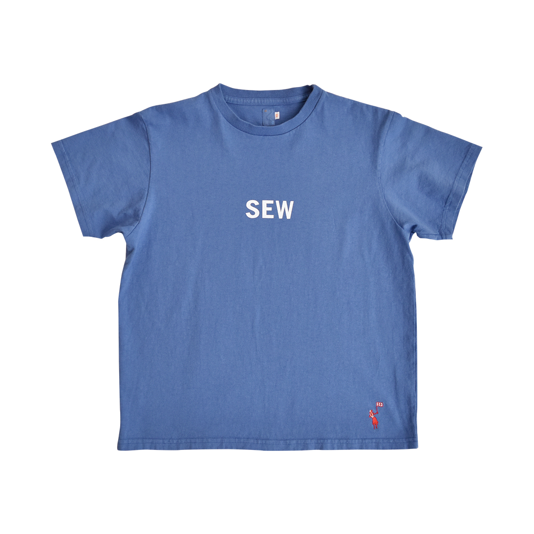 Tシャツ SEW HAPPY ブルー　L