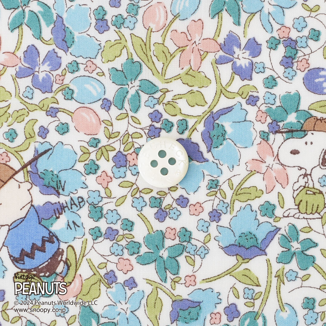 リバティプリントラミネート(レシピ付き)　Charlie Brown's Flowers J24C(ブルー)