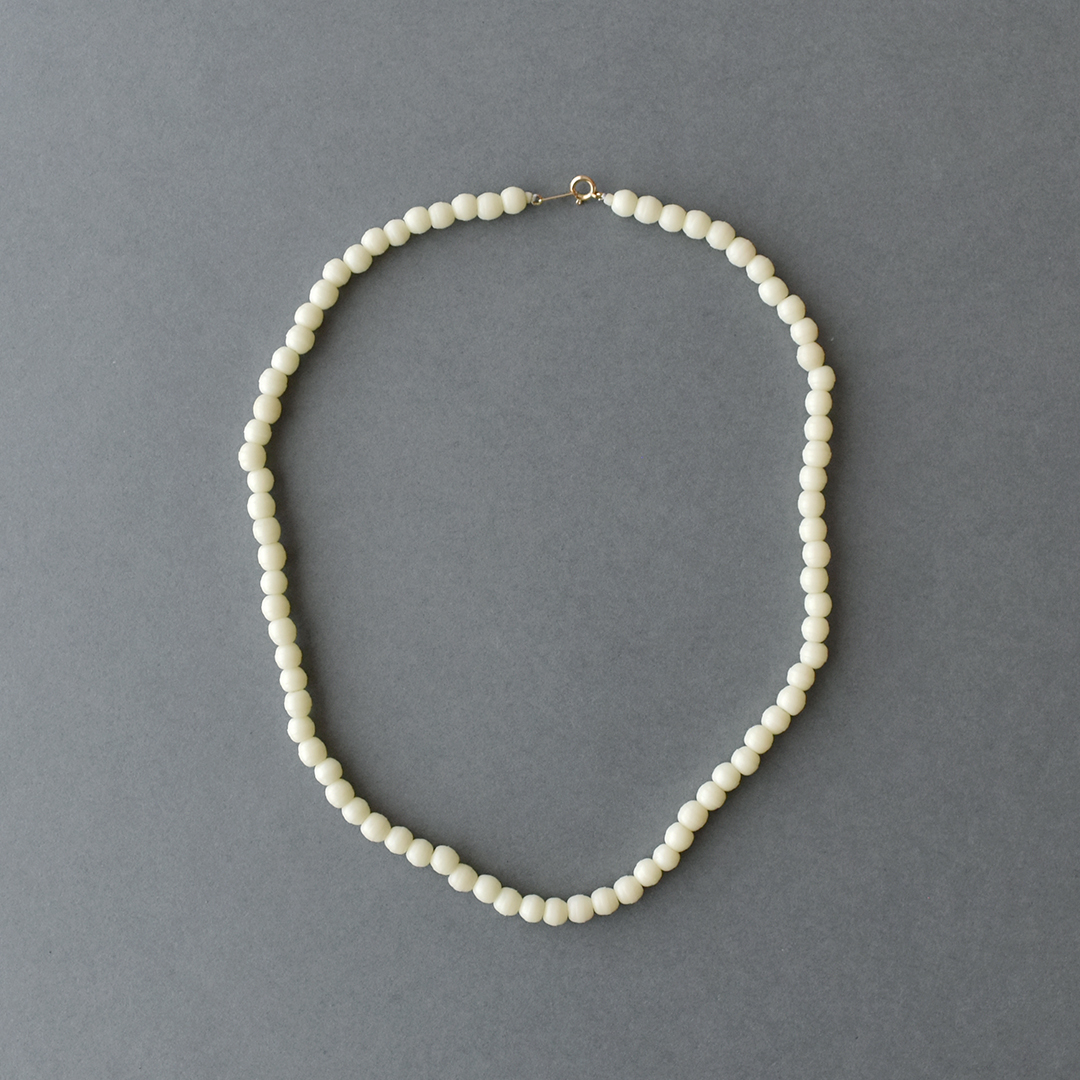 Toile×CHECK&STRIPE Dead Stock Natural Round Glass Beads Necklace
