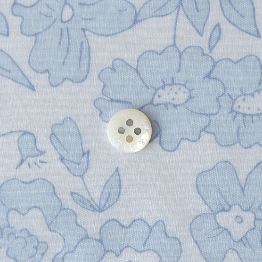 リバティプリント　Emma Bloom A(ライトブルー)