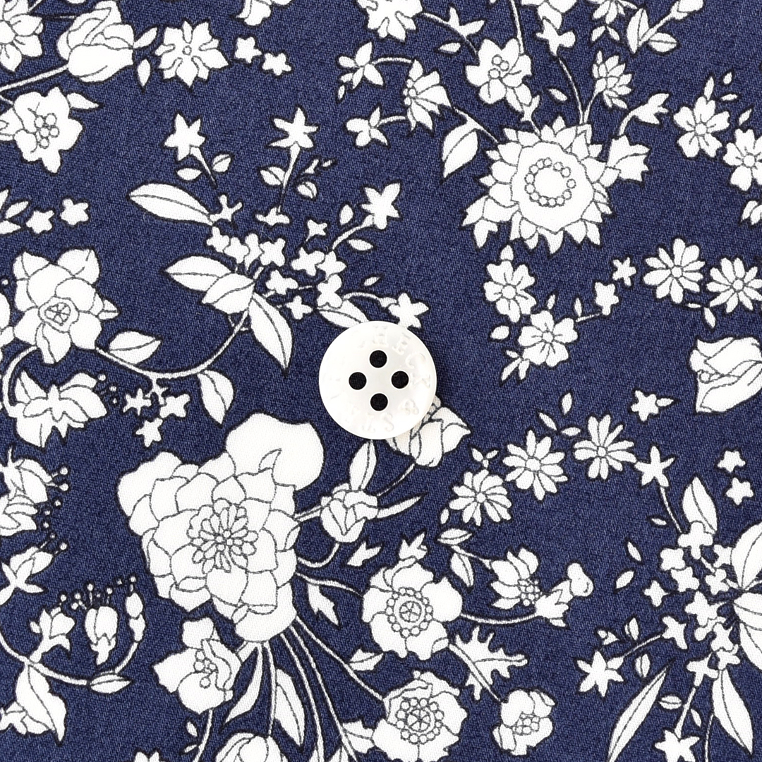 リバティプリント　Summer Blooms ◎J23B(ネイビー)