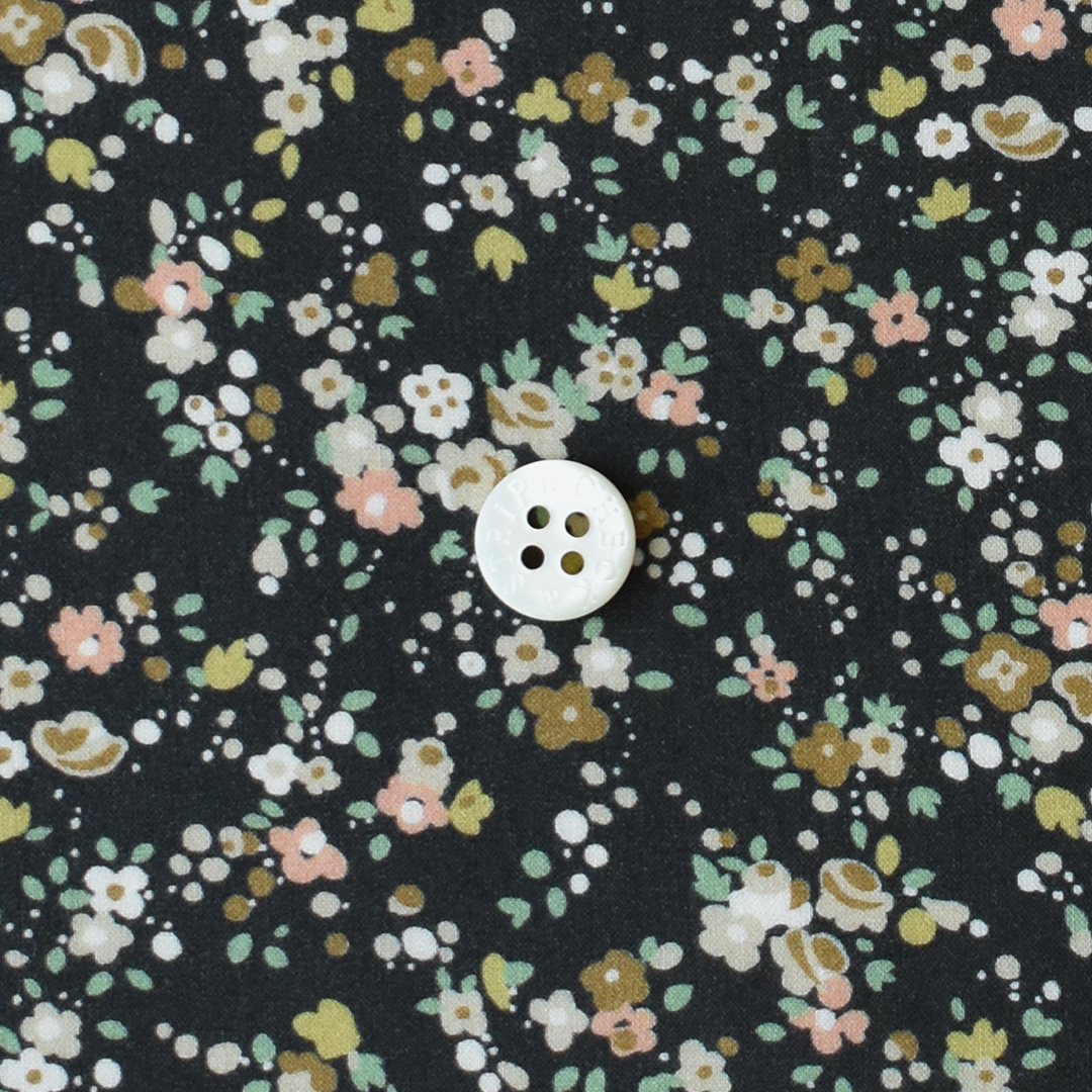 Sasha Blooms　25AU（ブラック系）
