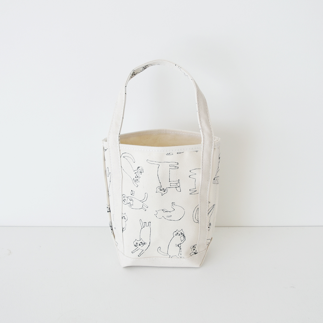 TEMBEA  スリッパ履いたり、歯磨きしたり BAGUETTE TOTE MINI