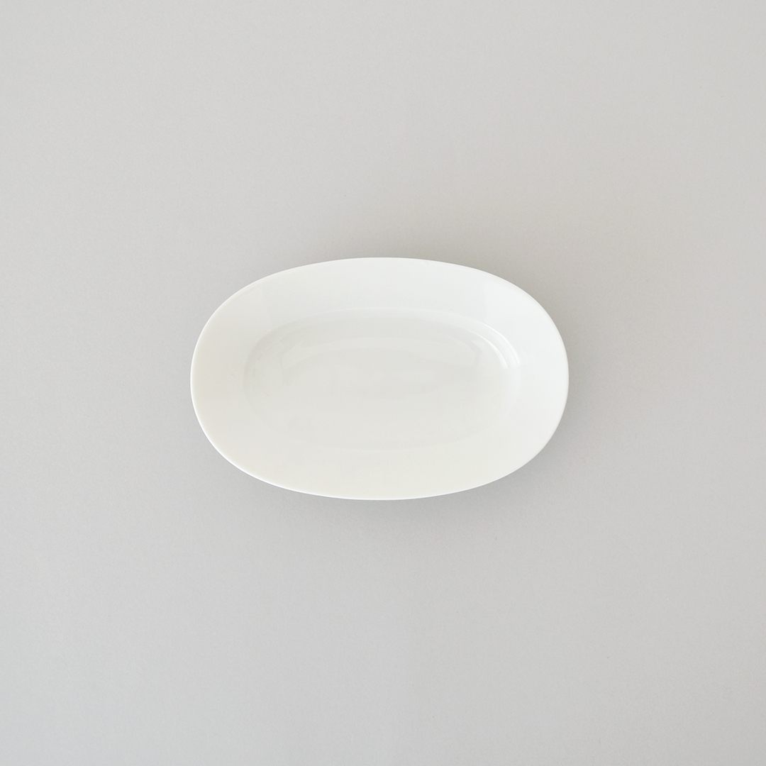 yumiko iihoshi porcelain × CHECK&STRIPE  Oval Plate アンティークホワイト　S