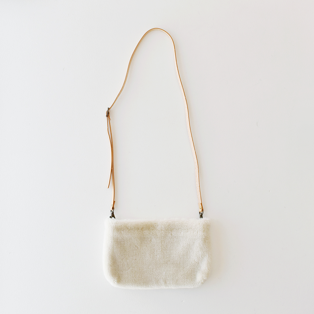 ふわふわショルダーバッグのキット　アイボリー