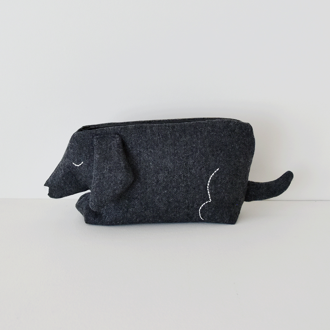 INU pouch(HANDMADE完成品)　チャコール