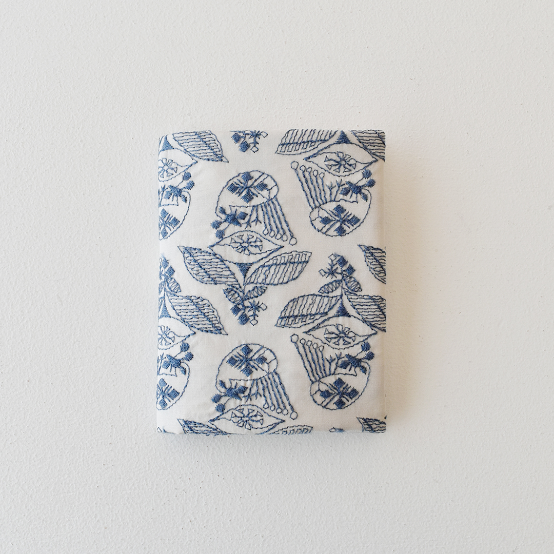 刺しゅうの布「beautiful friendship」カットクロス　マッシュルームにデニム