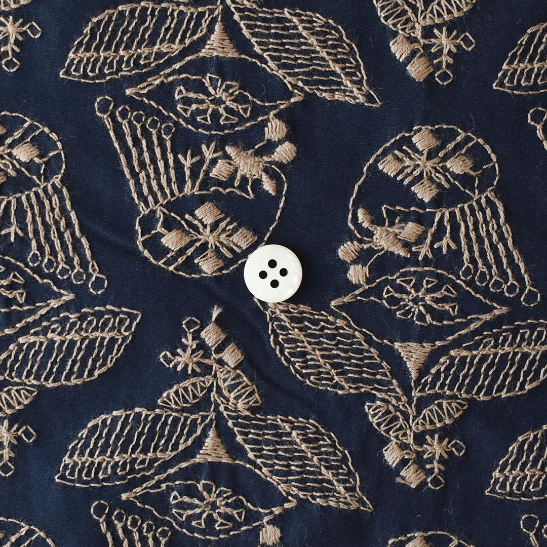 C&S海のブロードに刺しゅうの布「beautiful friendship」(レシピ付き)　スタンダードネイビーにブロンズ