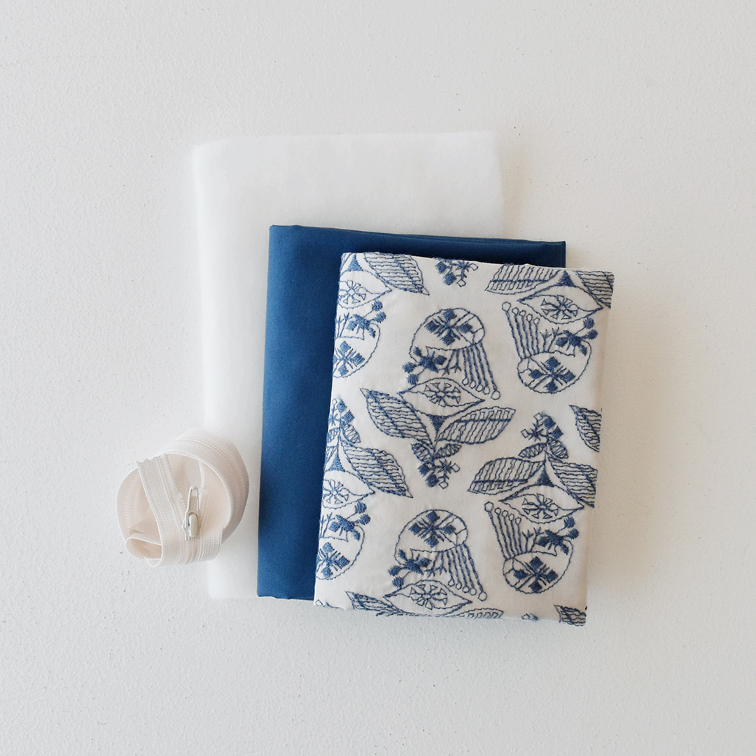 「beautiful friendship」のポーチのキット　マッシュルームにデニム