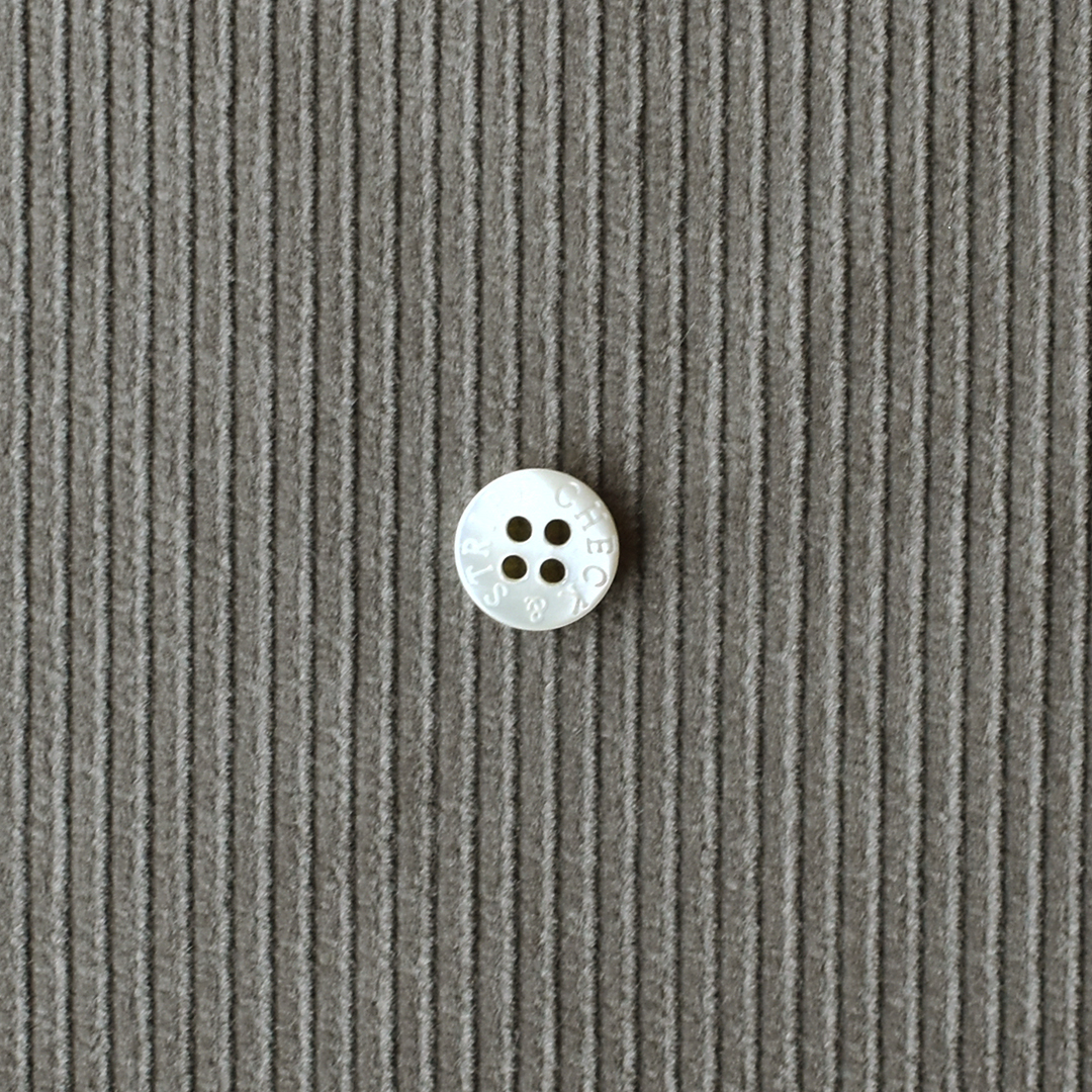 ちょっと幅広太うねプレミアムコーデュロイ　グレー