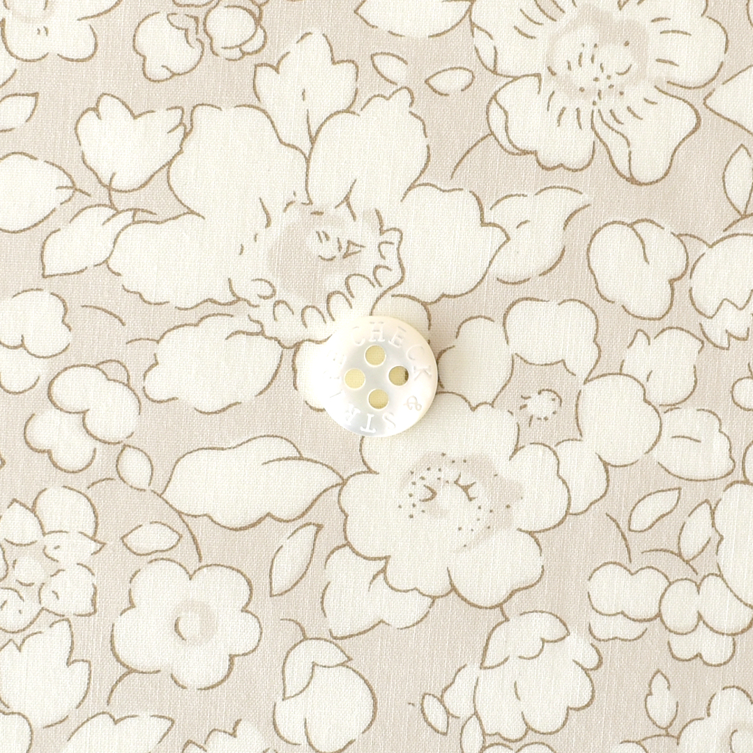 リバティプリント　Betsy Boo ◎J24A(マッシュルーム)