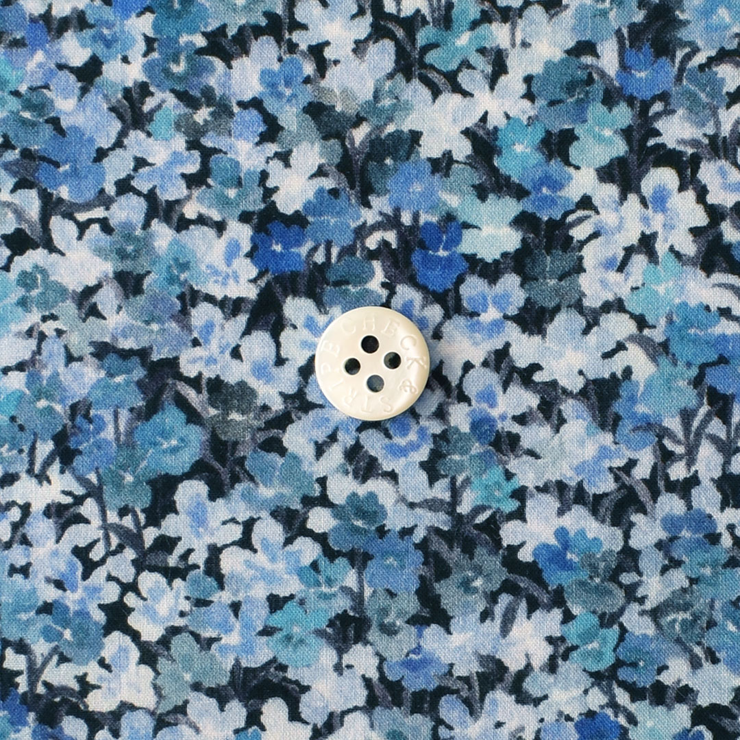 リバティプリント　Arrietty Violet 24BU(ブルー)