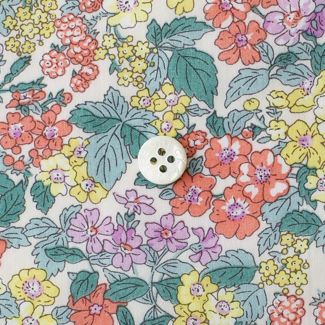 リバティプリント　Hedgerow Ramble 24BU(イエロー・オレンジ系)