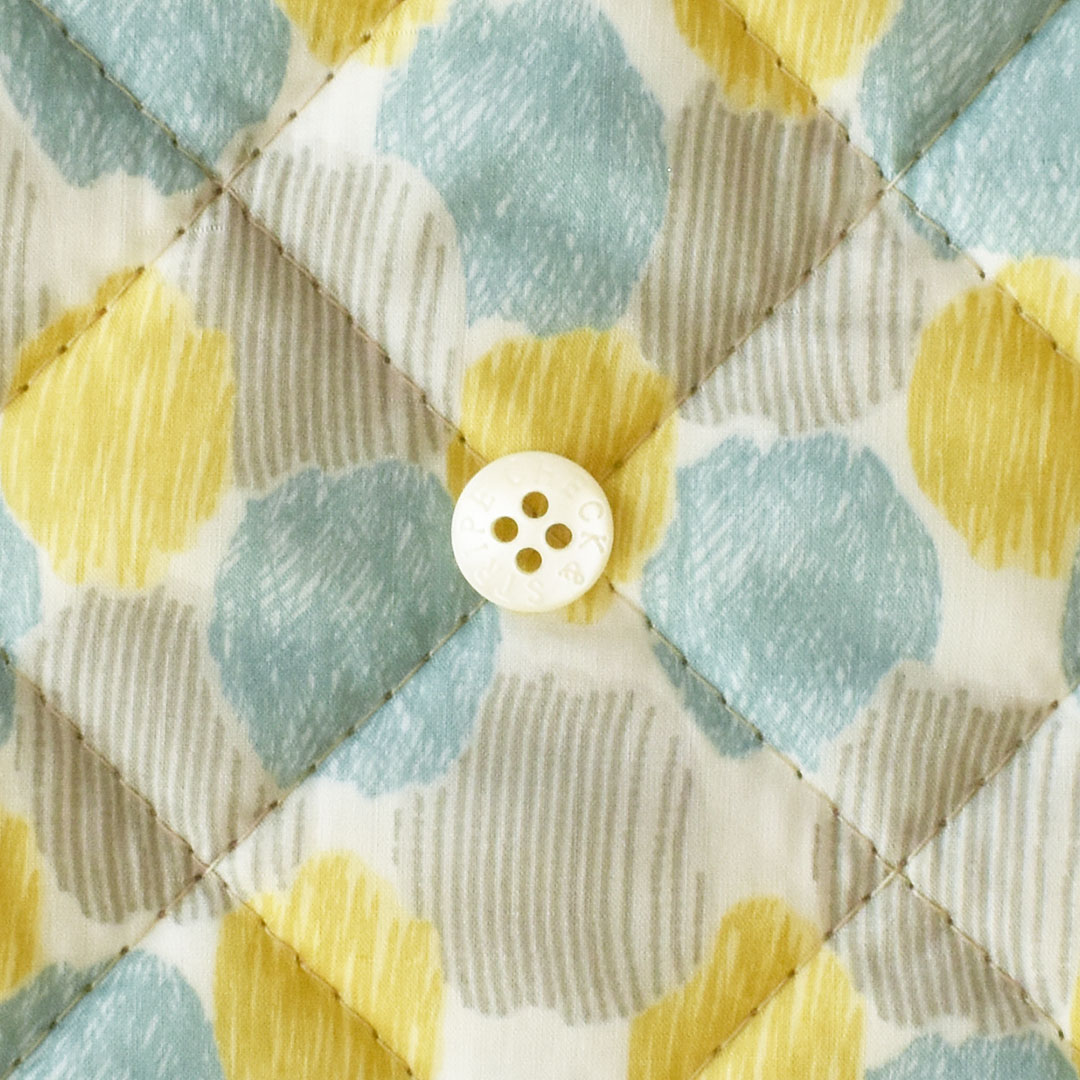 リバティプリントキルティング Jo Lee　J25A(ネイビー・ペールグリーン・マスタード系)