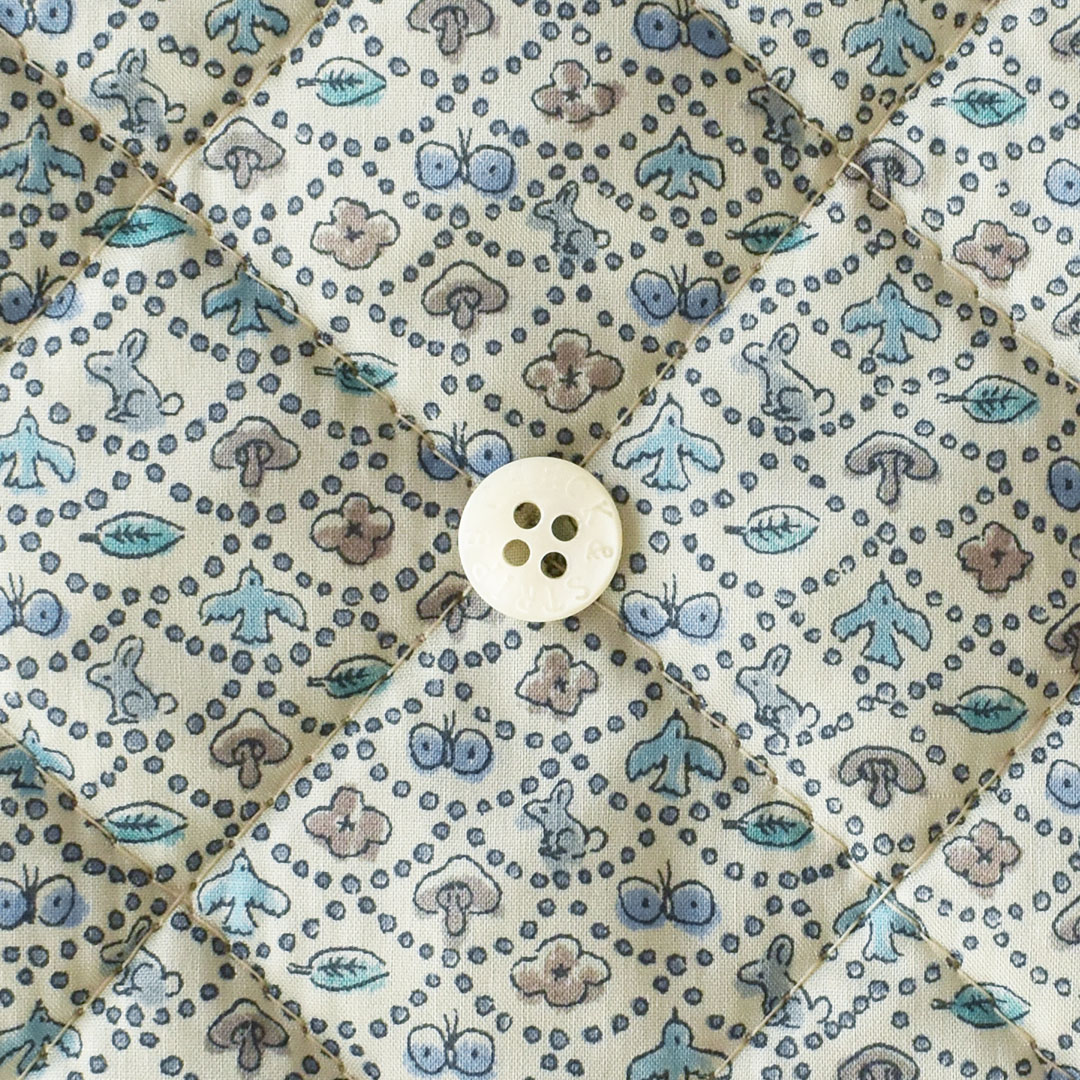 リバティプリントキルティング Forest Wave　◎J25V(ブルー系)