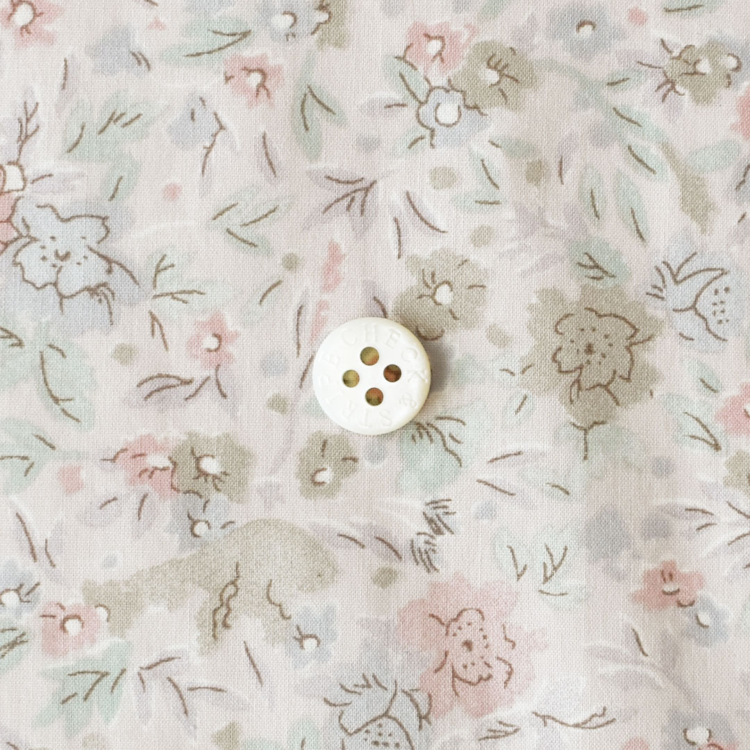 リバティプリントラミネート Birdsong　 ◎J25B(グレイッシュピンク系)