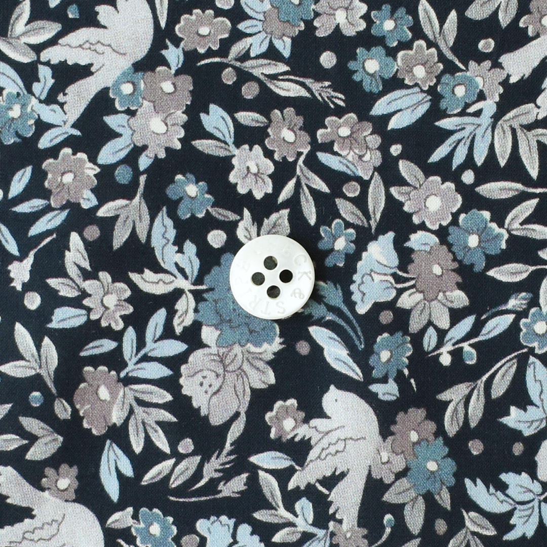 リバティプリントラミネート Birdsong　 ◎J25C(シックカラー系)