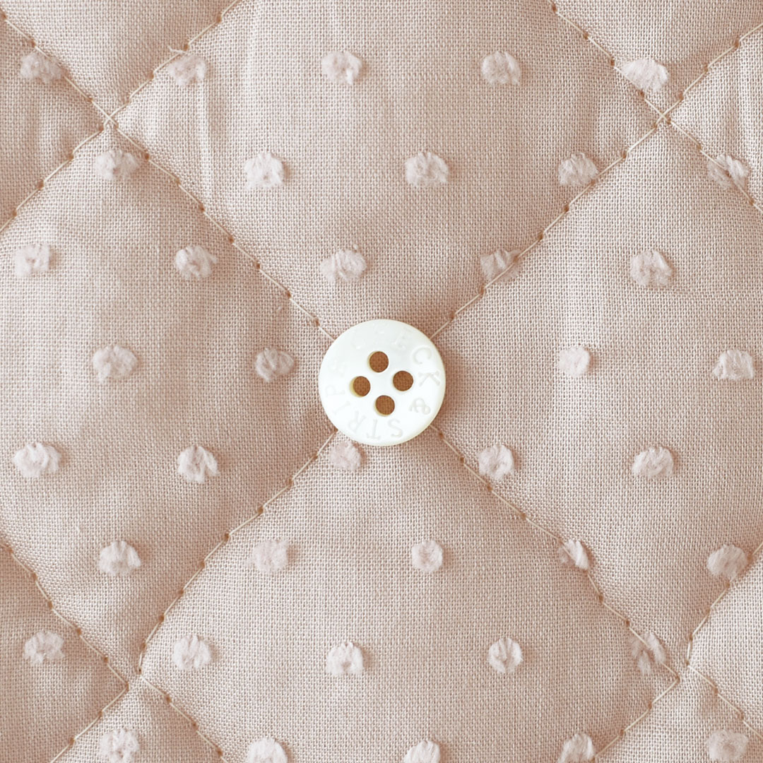 C&Sオリジナルドットミニヨンキルティング　グレイッシュピンク